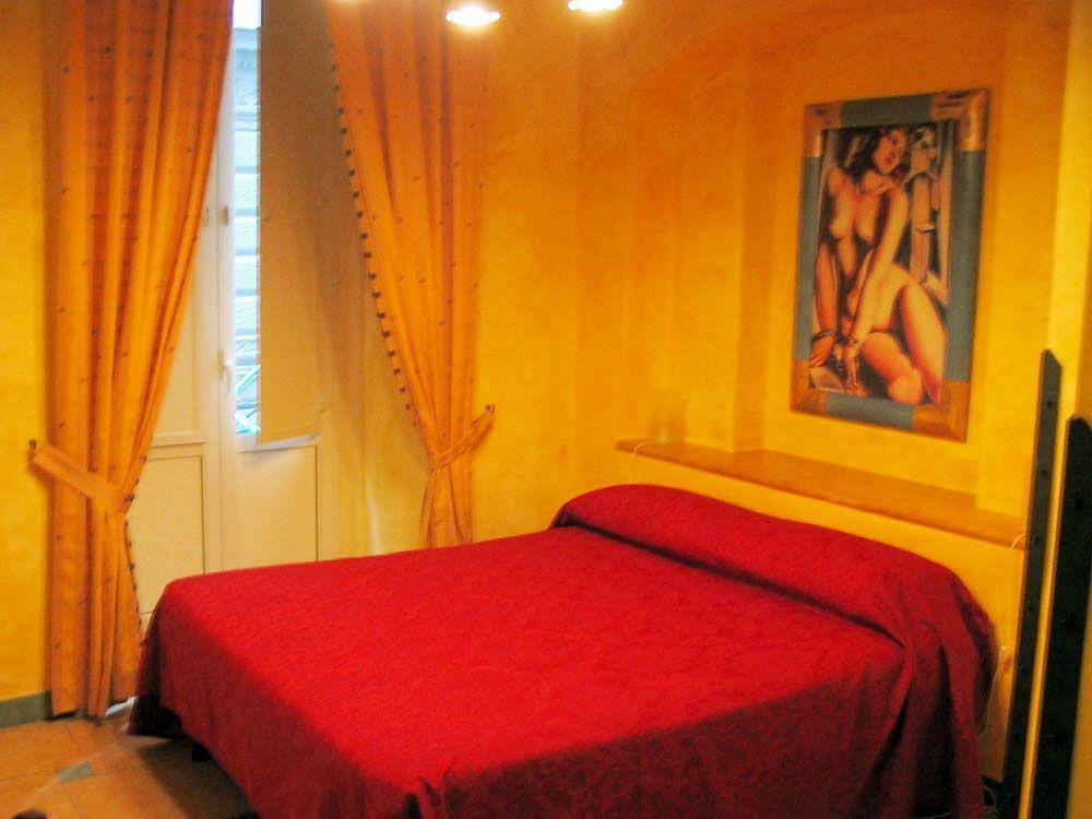 Schilizzi Hotel Neapel
